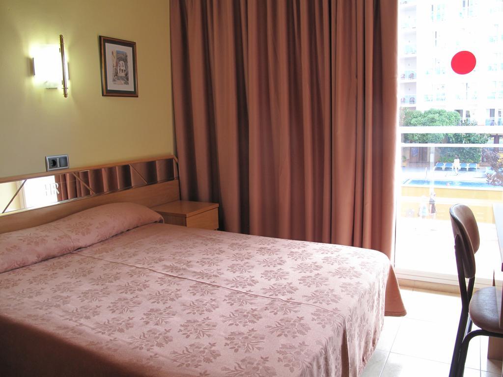 Hotel Reymar Malgrat de Mar Oda fotoğraf